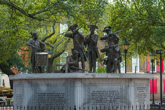 Narrated Historic Savannah Sightseeing Trolley Tour - Museums, squares, bells, and the river