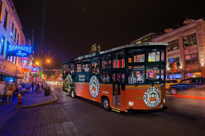 Nashville Evening Trolley Tour - Musicians Hall of Fame: music beyond country