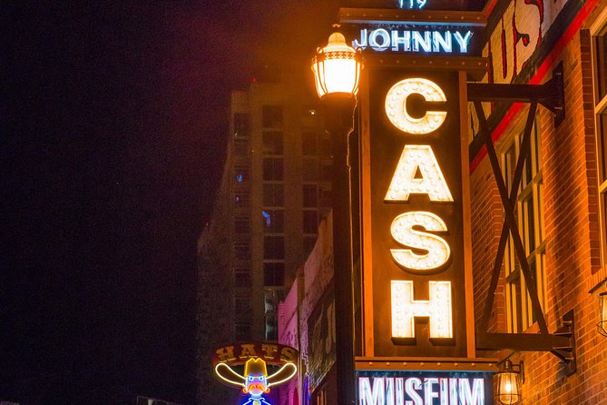 Nashville Evening Trolley Tour - Music Row and the recording side of Nashville