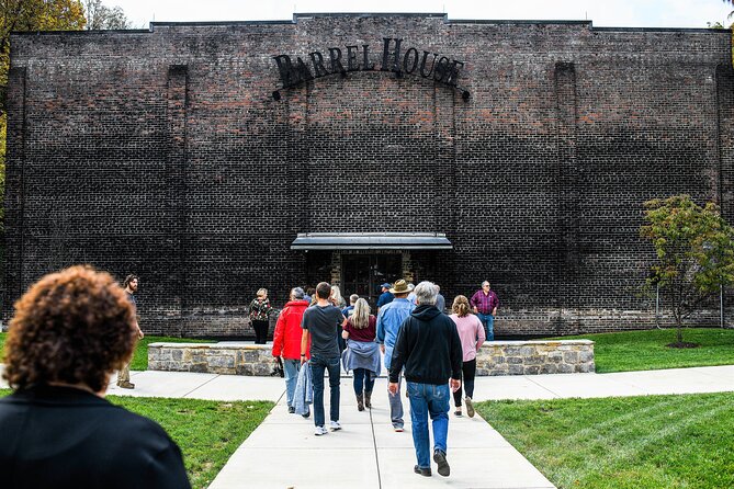 Nashville to Jack Daniel's Distillery Bus Tour + Whiskey Tastings - Key things to know before you book
