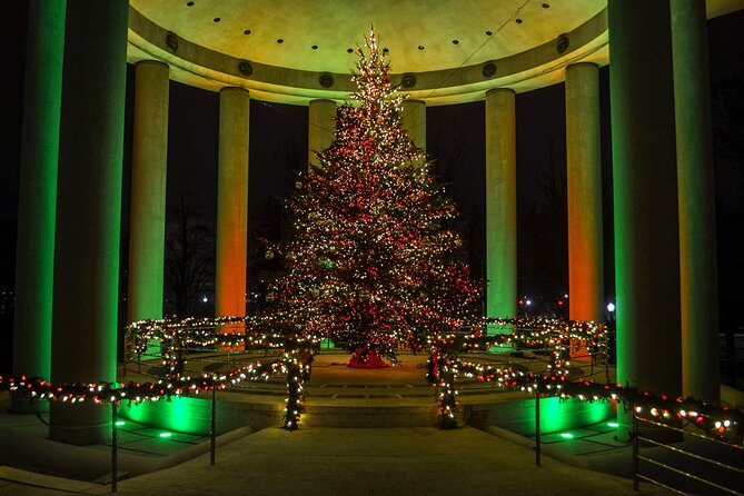 National Mall Monuments Night Tour with 10+ Stops, Entry Tickets - Starting near the National Archives at 7:30 pm