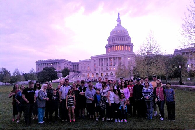National Mall Night Tour with 10+ Monuments (Public or Private) - Why Washington DC works so well after dark