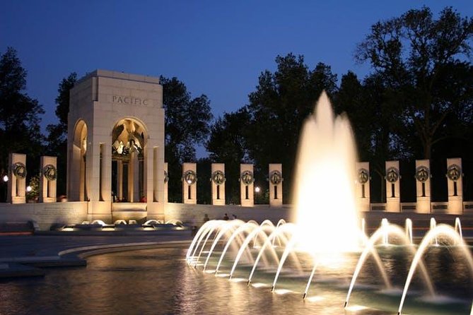 National Mall Night Tour with 10+ Monuments (Public or Private) - Is $68 a fair price?