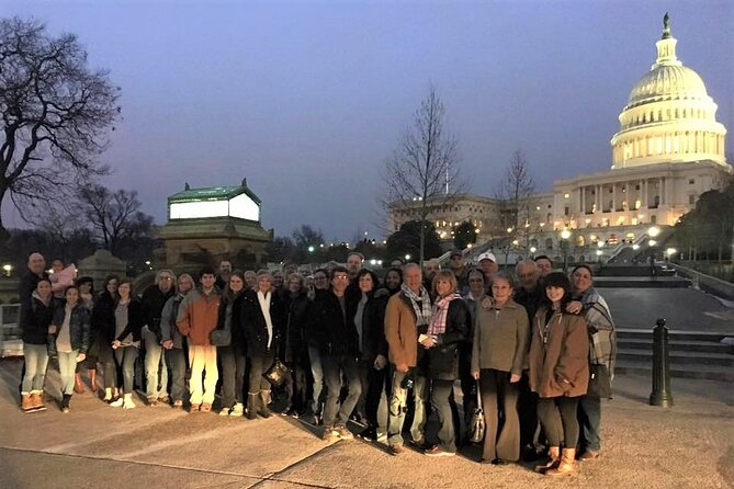 National Mall Night Tour with 10+ Monuments (Public or Private) - Who should book this nighttime circuit?