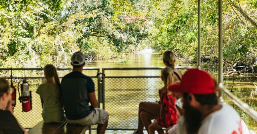 New Orleans: Bayou Tour in Jean Lafitte National Park - Stories, legends, and the human side of the swamp
