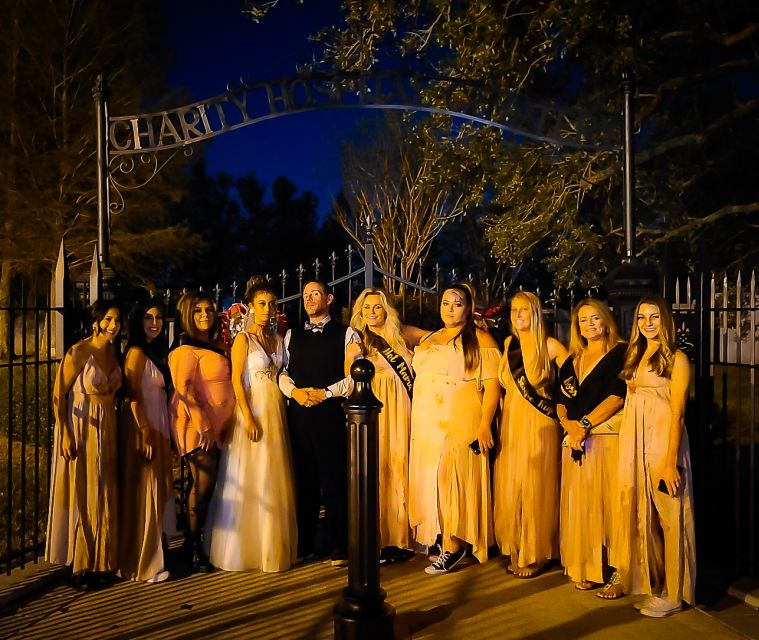 New Orleans: Cemetery Bus Tour At Dark with Exclusive Access - Odd Fellows Rest and the value of private access