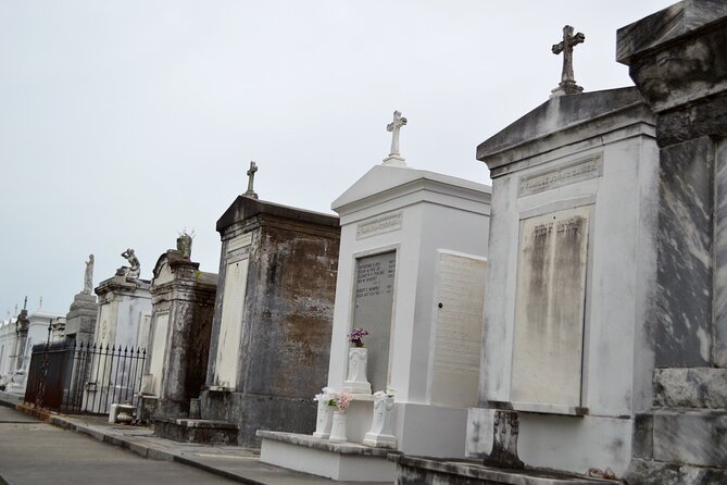 New Orleans Cemetery Bus Tour with Exclusive Cemetery Access - Is $40.32 a fair price?