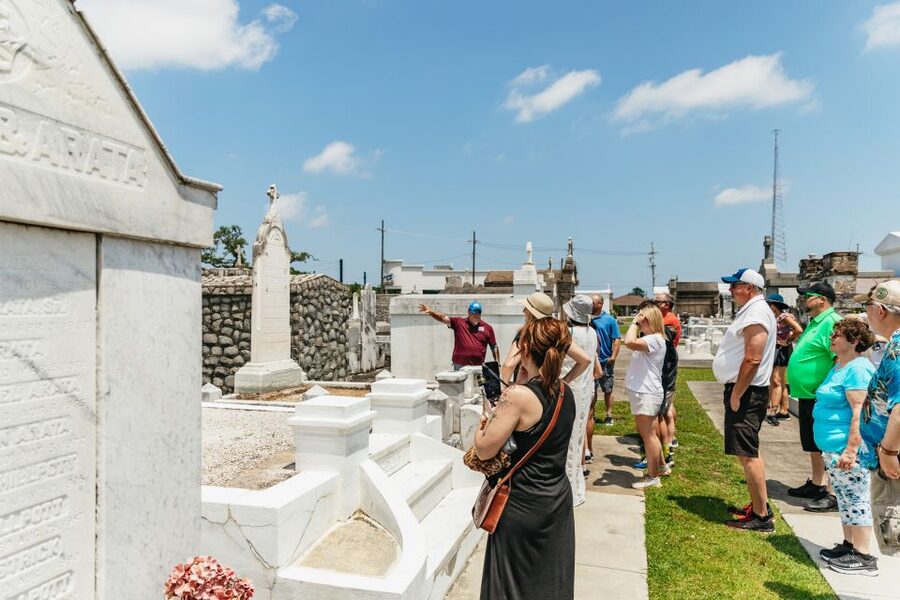 New Orleans: Cemetery Tour - What the two-hour pace feels like