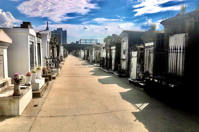 New Orleans Cemetery Walking Tour - The best way to prepare