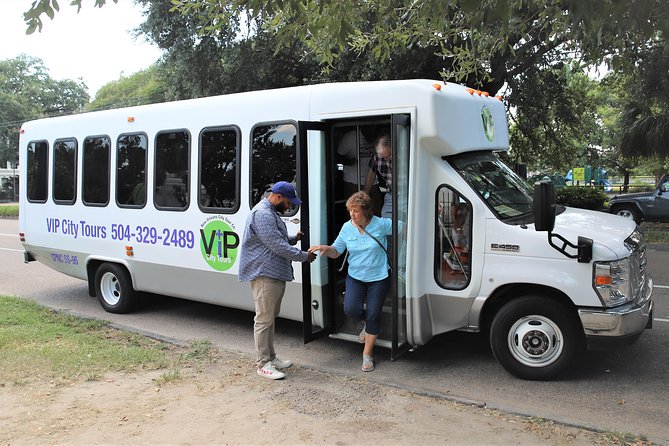 New Orleans City and Cemetery 2-Hour Bus Tour - Treme and the roots of jazz