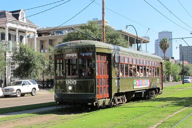 New Orleans City and Cemetery 2-Hour Bus Tour - City Park, live oaks, and a beignet break