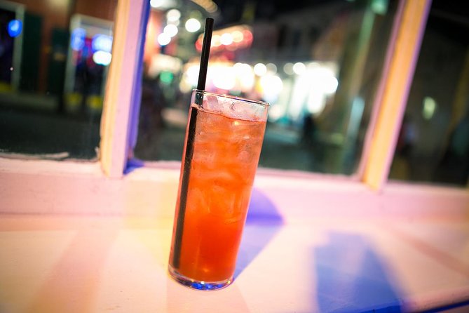 New Orleans Cocktail History Walking Tour in the French Quarter - Why this cocktail walk works so well in New Orleans