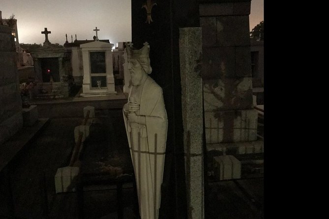 New Orleans Dead of Night Ghosts and Cemetery Bus Tour - What $55 buys you