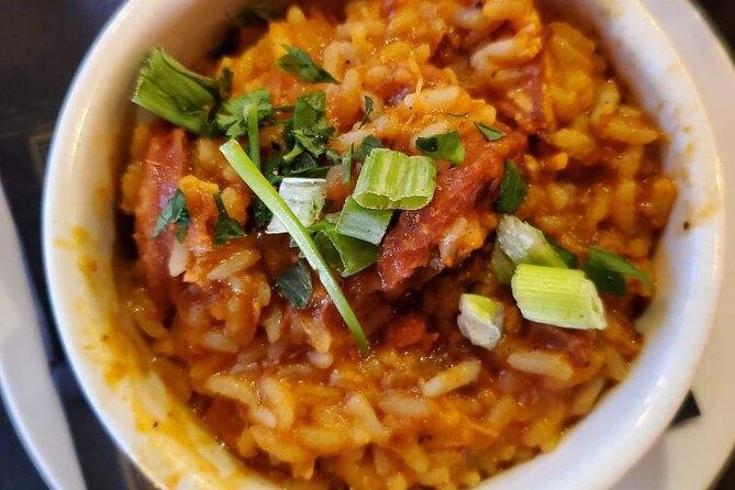 New Orleans Food Walking Tour of the French Quarter with Small-Group Option - Small group or standard group?