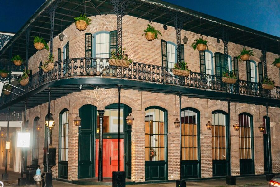 New Orleans: French Quarter Sightseeing Carriage Ride - Why a carriage is a smart first look at New Orleans