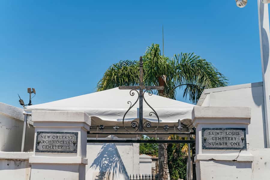New Orleans: French Quarter, Voodoo and Cultural Experience - Congo Square, Creole culture, and the city’s hard beginnings