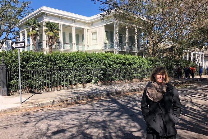 New Orleans Garden District Architecture Tour - The Women’s Opera Guild House and two eras of design