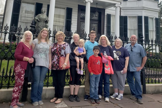 New Orleans Garden District History Walking Tour - What $35 buys you