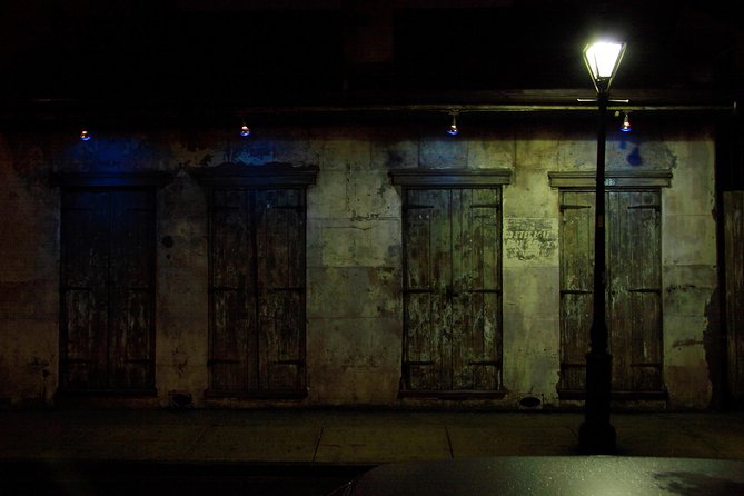 New Orleans Ghost Tour: Go Inside a Haunted Location - Group size, pace, and weather