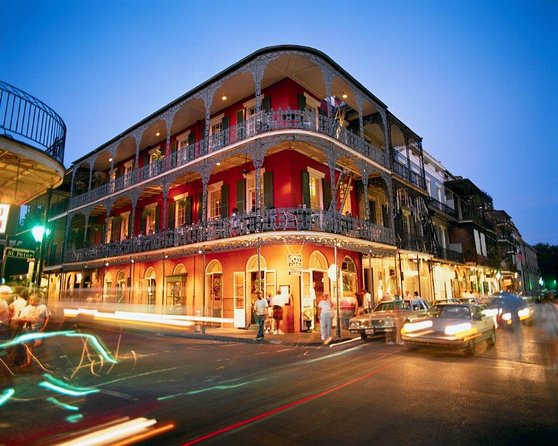 New Orleans Ghost, Vampire, Witch, Voodoo, and Mystery Tour - Bourbon Street, where the party keeps going