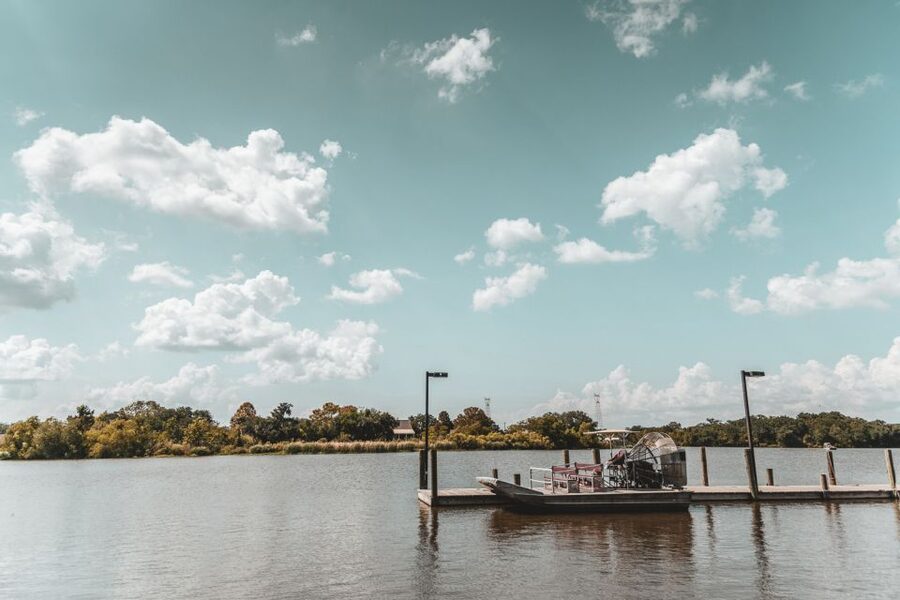 New Orleans: High Speed 16 Passenger Airboat Ride - What the 100-minute boat ride feels like