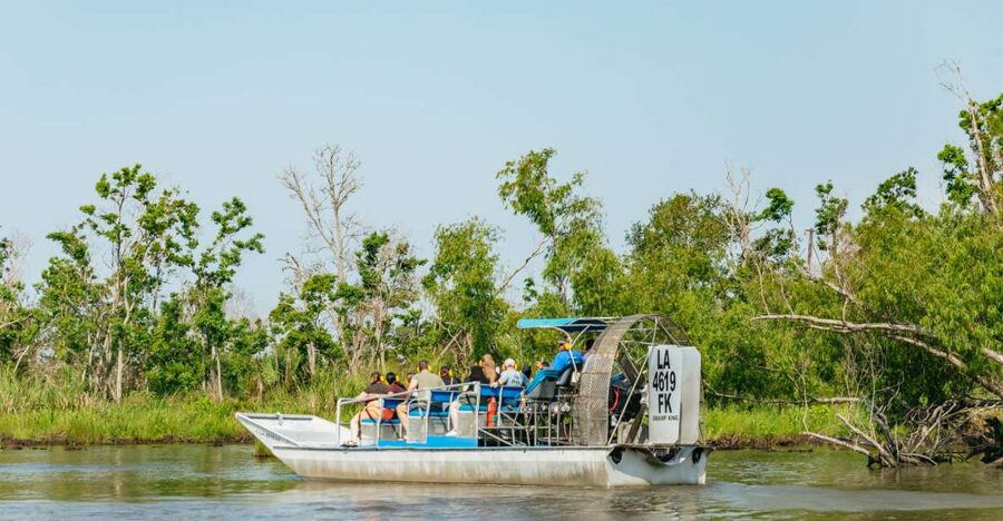 New Orleans: High Speed 9 Passenger Airboat Tour - Leaving New Orleans for Barataria’s wetlands