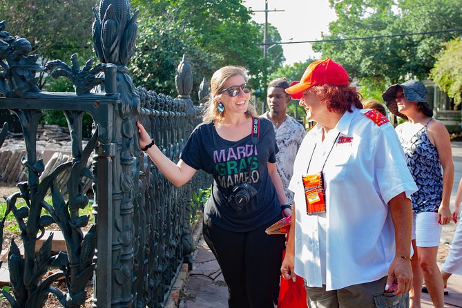 New Orleans Hop-On Hop-Off Unlimited Sightseeing Package - Museums, Magazine Street, and the Garden District