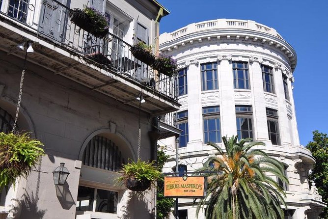 New Orleans Private Carriage Tour of the French Quarter - The guide makes or breaks the hour