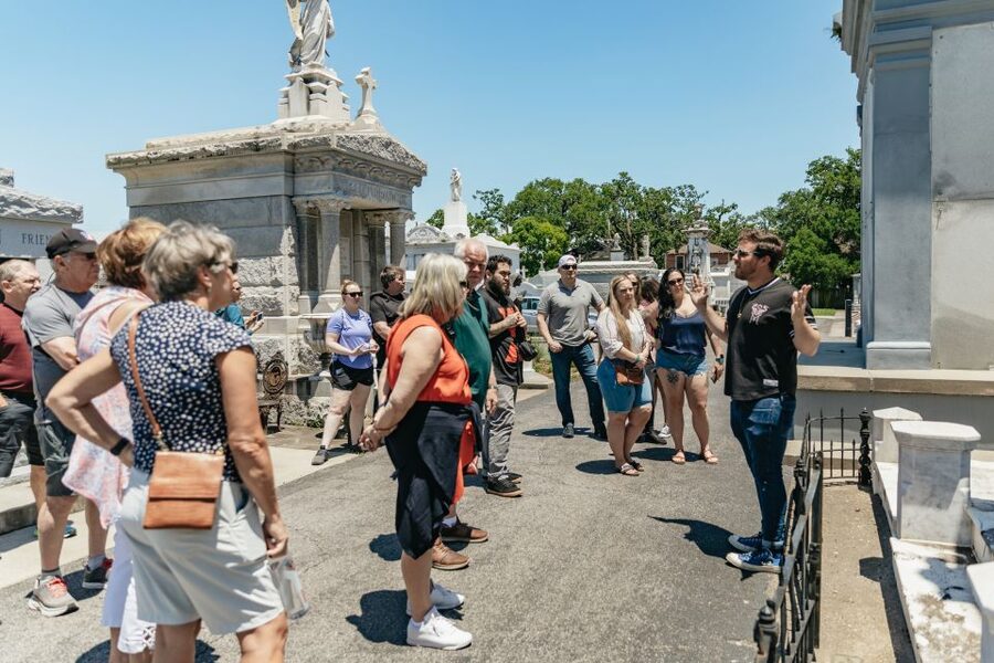 New Orleans: Sightseeing Bus Tour - Tremé and Creole culture through cemetery traditions