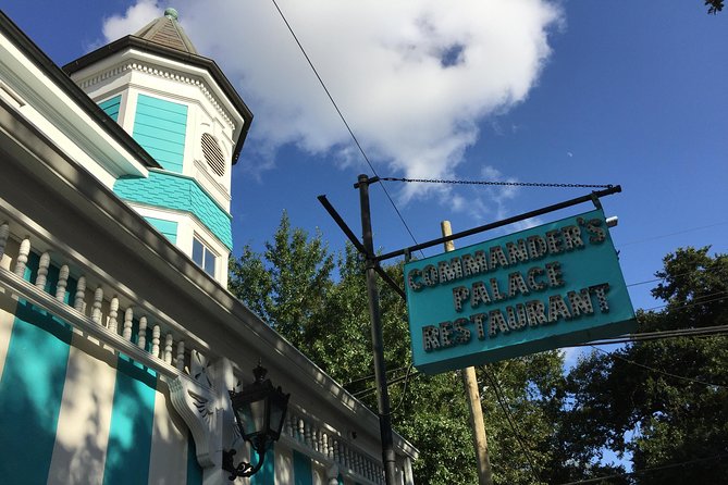 New Orleans Small-Group Garden District Walking Tour - What you will learn about architecture and history