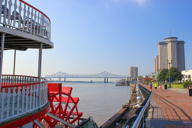 New Orleans Steamboat Natchez Jazz Cruise - Accessibility, weather, and the seasonal boat change