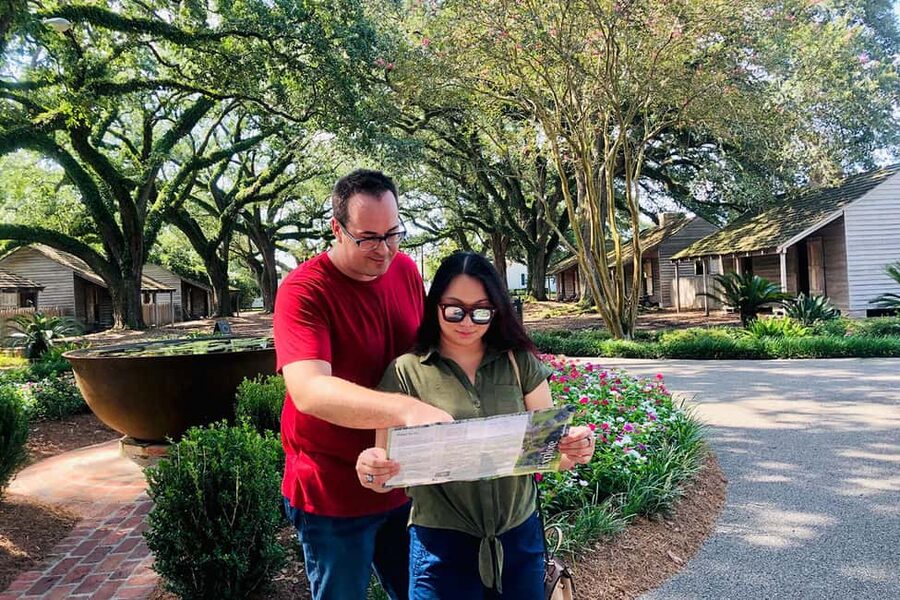 New Orleans: Swamp Boat Ride & Oak Alley Plantation Tour - From Oak Alley to Manchac Swamp