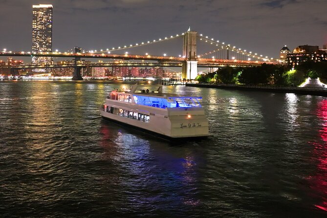 New York City Dinner Cruise with Live Music - The view begins beneath the Manhattan Bridge