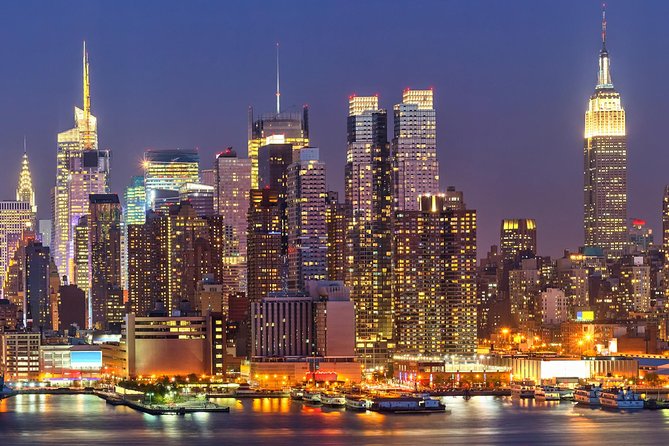 New York City Holiday Lights Tour - Why the small group and bus design matter