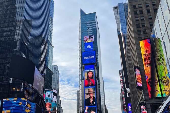 New York City Sightseeing Bus Tour and Boat Ride - From Chelsea to Greenwich Village and Washington Square Park