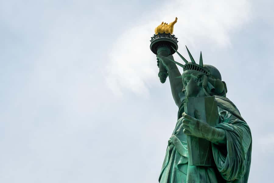 New York City: Statue of Liberty & Ellis Island Guided Tour - Starting at Battery Park and boarding the ferry