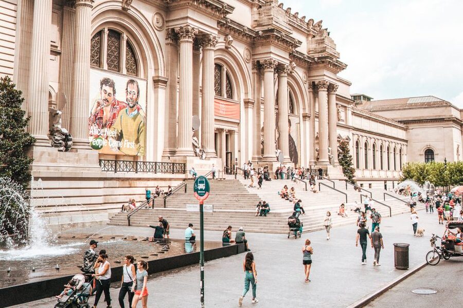 New York: Hop-on Hop-off Sightseeing Tour by Open-top Bus - A sensible first-day plan