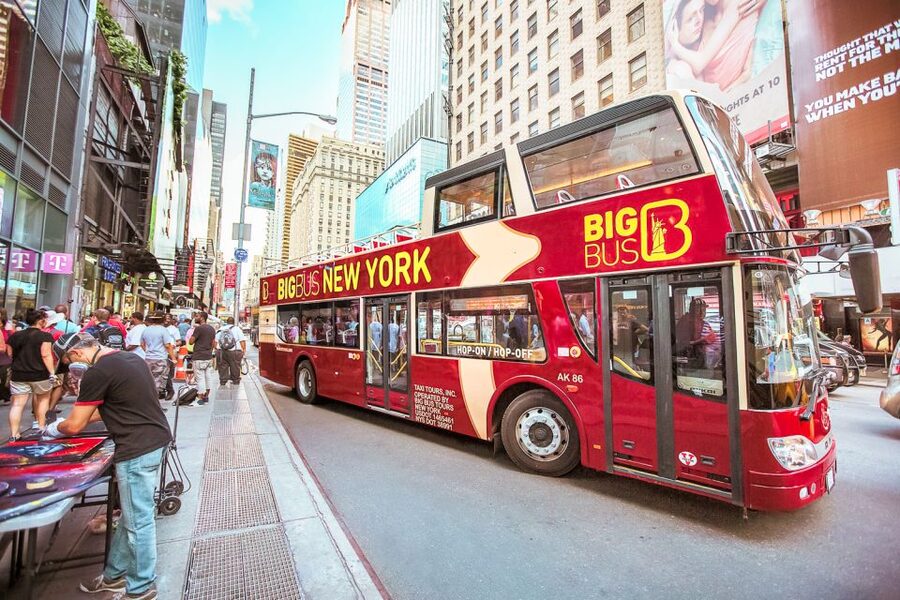 New York: Hop-on Hop-off Sightseeing Tour by Open-top Bus - Who will get the most from this tour?