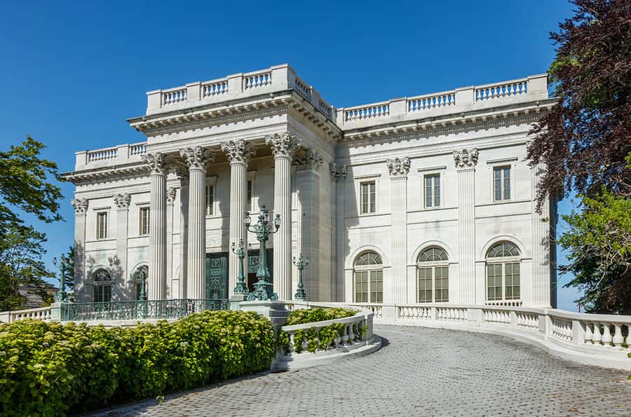 Newport: Newport Mansions Ticket - 1 or 2 Mansions - Rosecliff: formal beauty with a shorter visit
