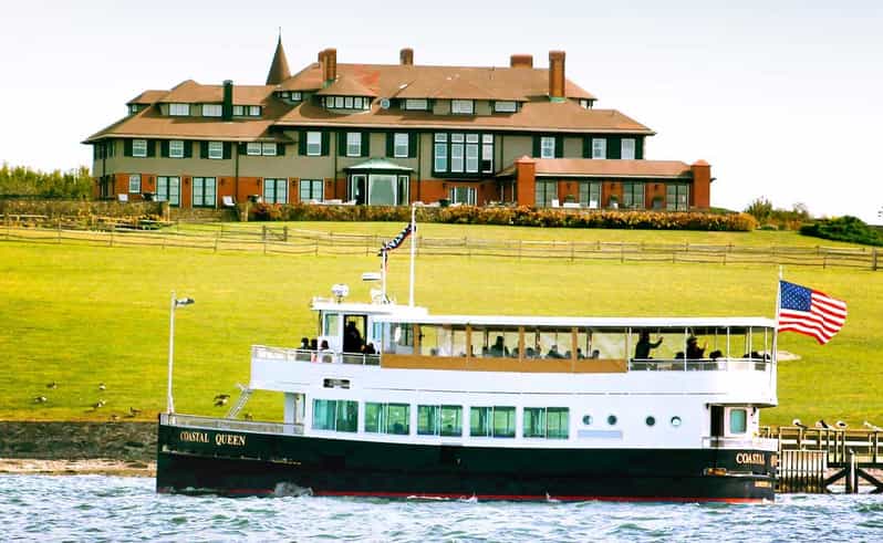 Newport, Rhode Island: Scenic Narragansett Bay Cruise - The Coastal Queen: Choosing Your Seat