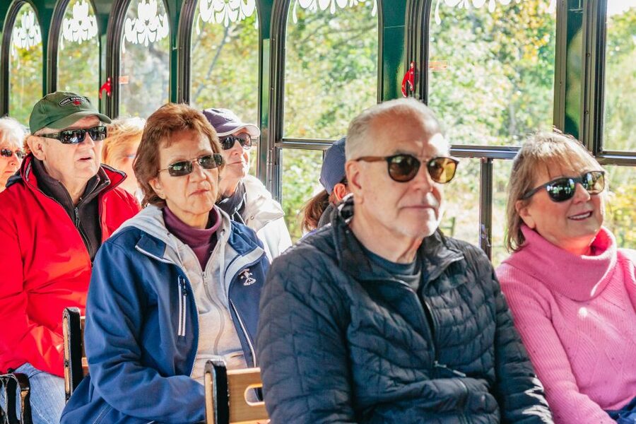 Newport: Scenic Trolley Tour - How much sightseeing fits into 90 minutes