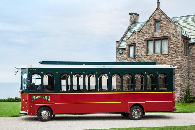 Newport Trolley Tour - Viking Scenic Overview - Bellevue Avenue and the Mansion District