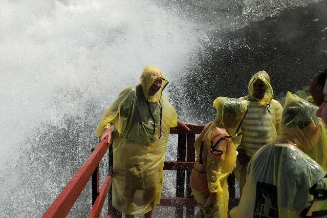 Niagara Falls Canadian Side Tour and Maid of the Mist Boat Ride Option - Why this six-hour tour works well for a first visit