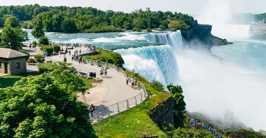 Niagara Falls: Cave of the Winds, Boat Ride, & Trolley Tour - Why this tour works well for a first day at Niagara Falls