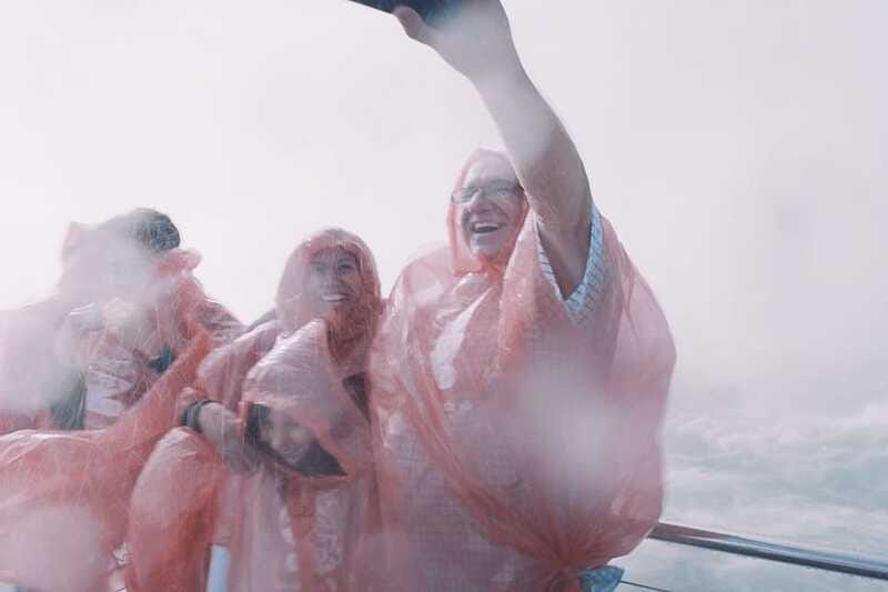 Niagara Falls, ON: Helicopter Ride with Boat & Skylon Lunch - Who should book this Niagara day?