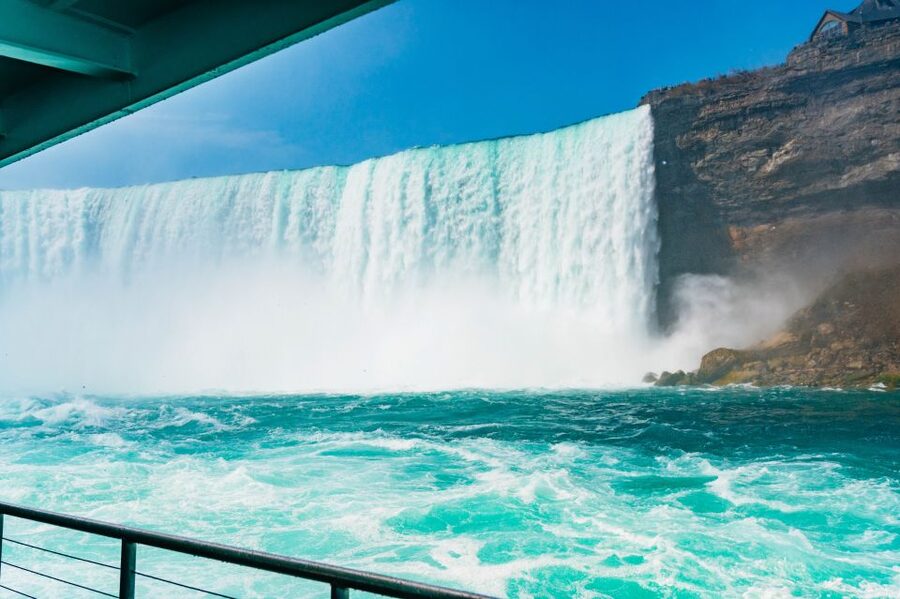 Niagara Falls, USA: American Tour & Maid of The Mist - Why this tour works for a first visit