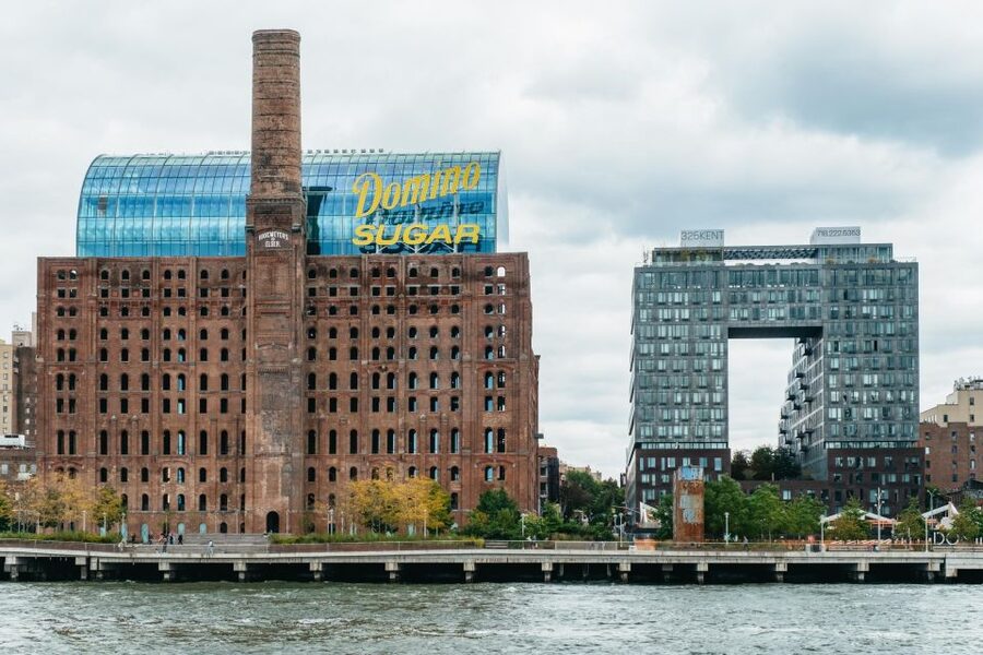 NYC: Around Manhattan Official NYC Architecture Cruise - Comfort, timing, and value at $113