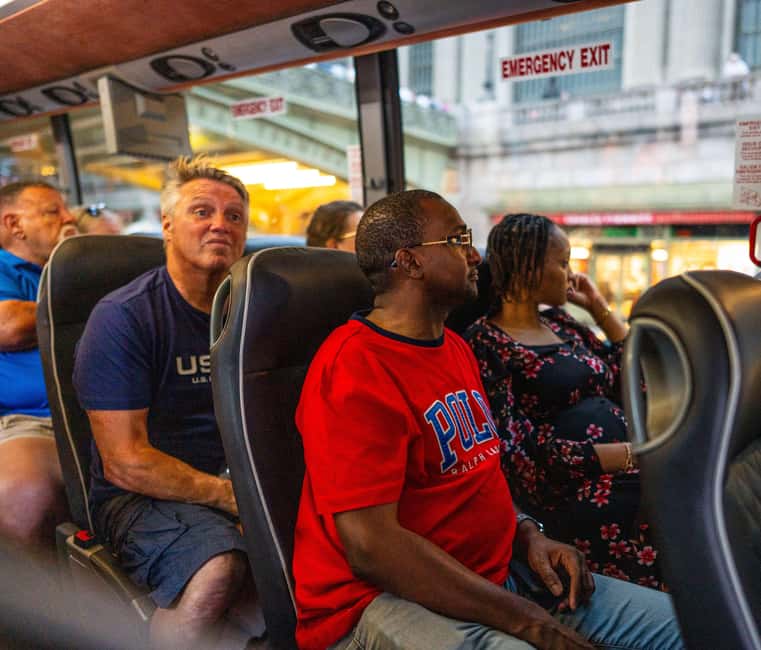 NYC at Night: 3-Hour Luxury Bus Tour of Top Highlights - Lower Manhattan after dark
