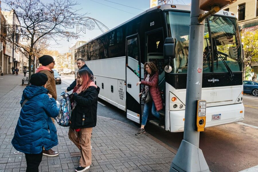 NYC: Brooklyn, Bronx, Queens Sightseeing Bus Tour - The Bronx, Yankee Stadium, and painted walls