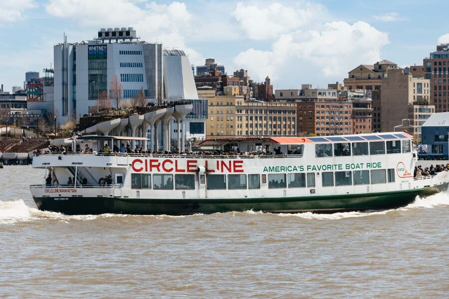 NYC: Circle Line 1.5-Hr Landmarks Skip-The-Box-Office Cruise - Comfort, Weather, and Photography